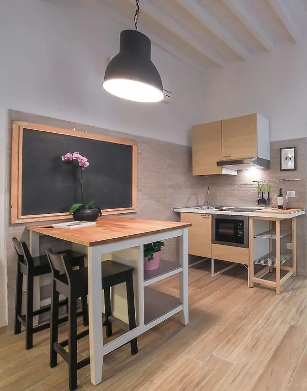 Apartments Florence - Rosa Piccolo
